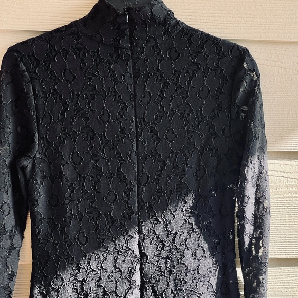 LITTLE BLACK DRESS - Picture 2 of 7